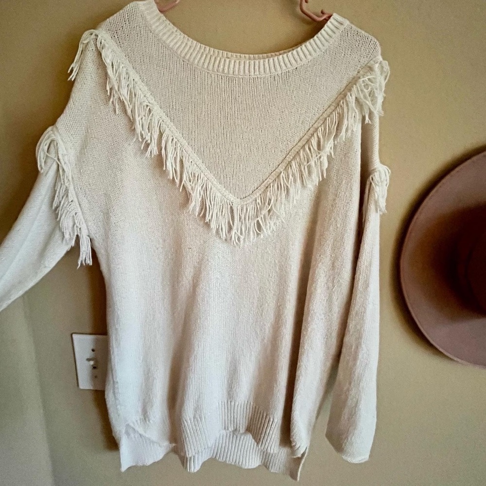 Fringe sweater